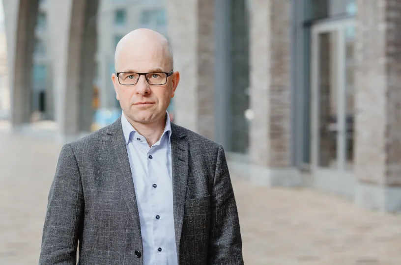 Puheenjohtaja Niko Simola