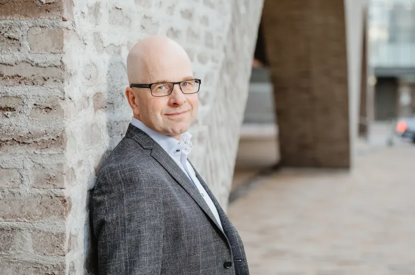 Niko Simola on Pron uusi puheenjohtaja