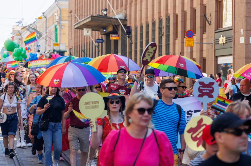 Prolaiset Pride-marssilla 2024