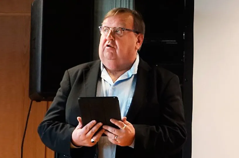 mikko kivinen lindströmin kiky-päivässä.