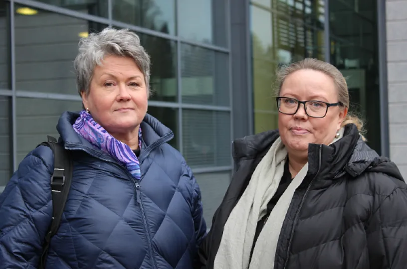 Kristiina Lindroos ja Tamara Nykänen.