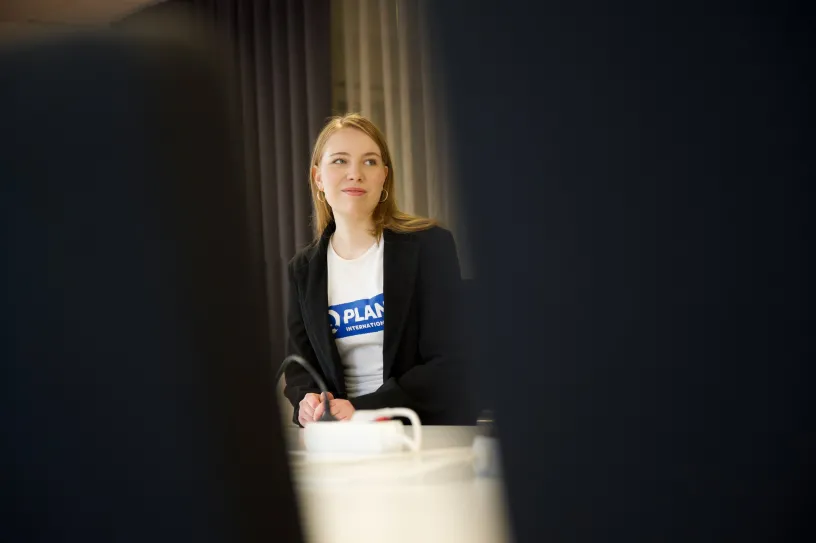 Hilde Torvalds Girls Takeover