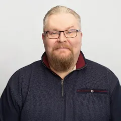 Edustajiston 4. varapuheenjohtaja Petri Marttinen