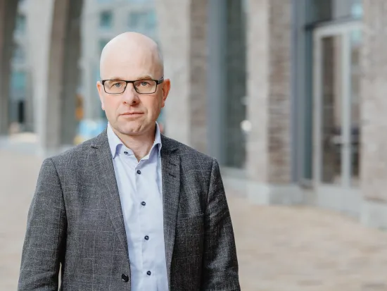 Puheenjohtaja Niko Simola