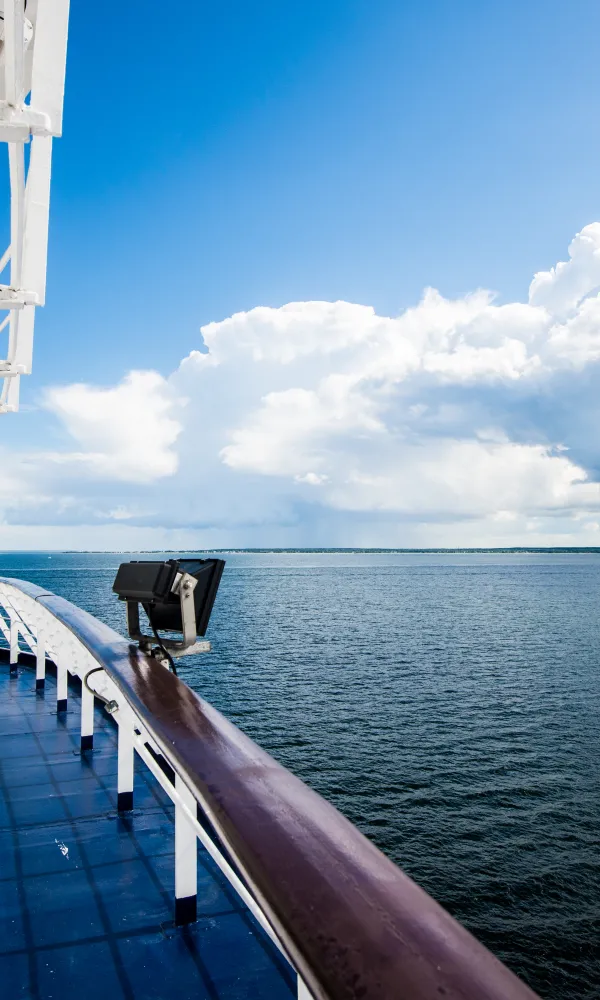Risteilyaluksen kansi, Silja, Eckerö  tai Viking Line