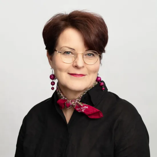 Edustajiston 2. varapuheenjohtaja Marja-Leena Hannula